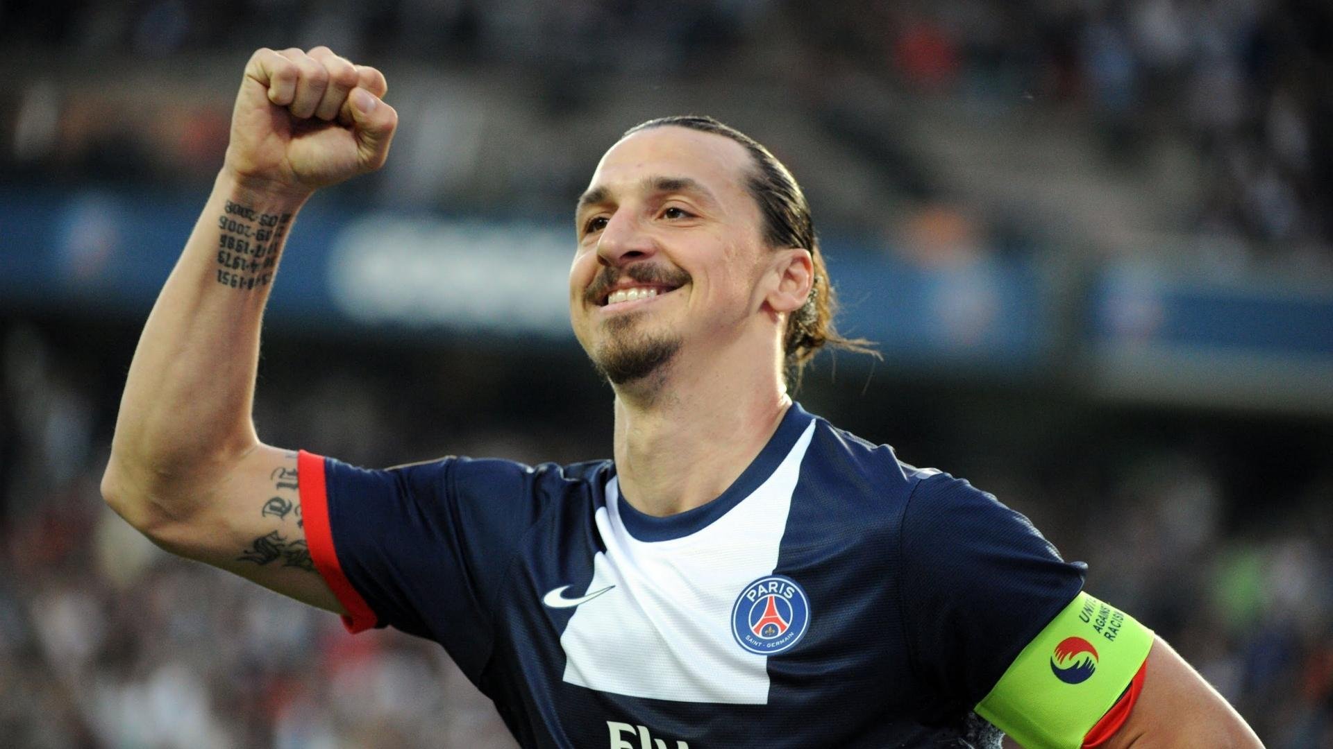 《电竞硬件设备不断创新，专业电竞装备成为趋势》，电竞设备测评